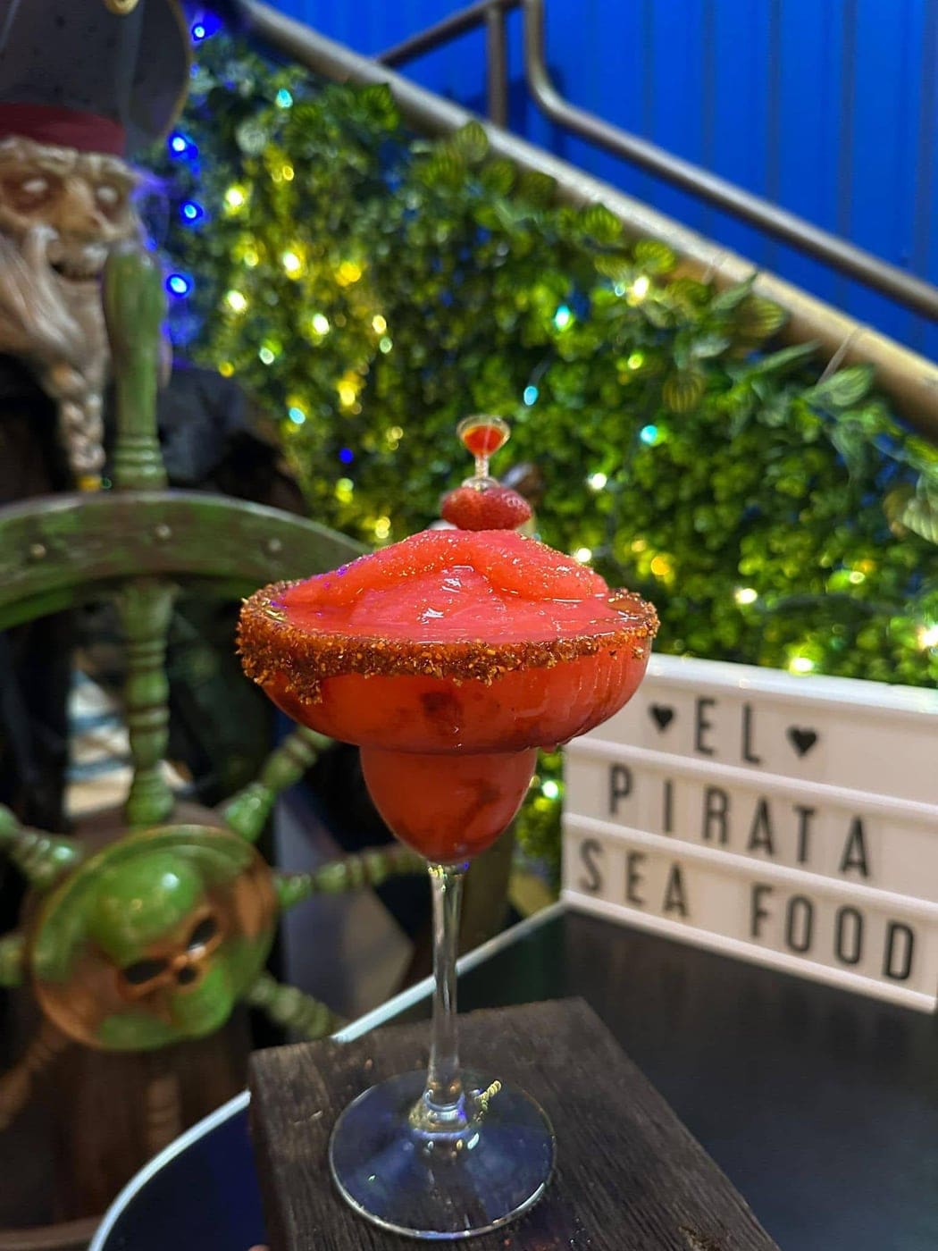 Frozen strawberry margarita